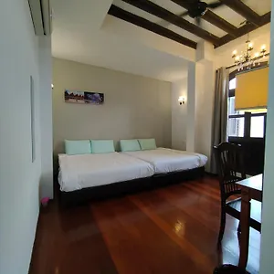 Carnarvon Heritge Capsule hotel